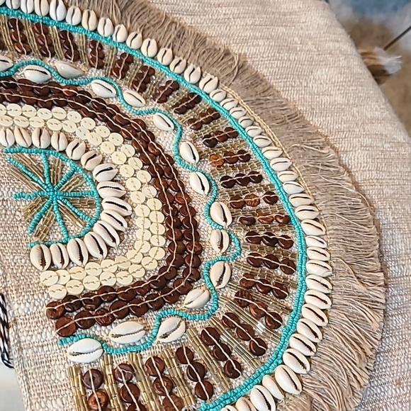 Twig & Arrow Woven Tote - Picture 14 of 16